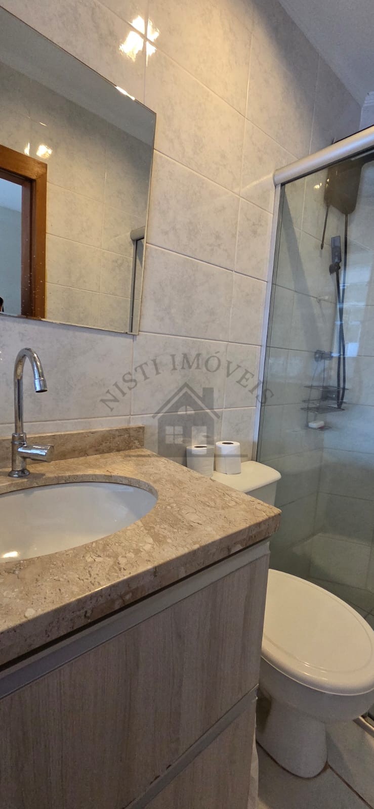 Casa 3 quartos para Venda no bairro JARDIM SABARÁ em Porto Alegre