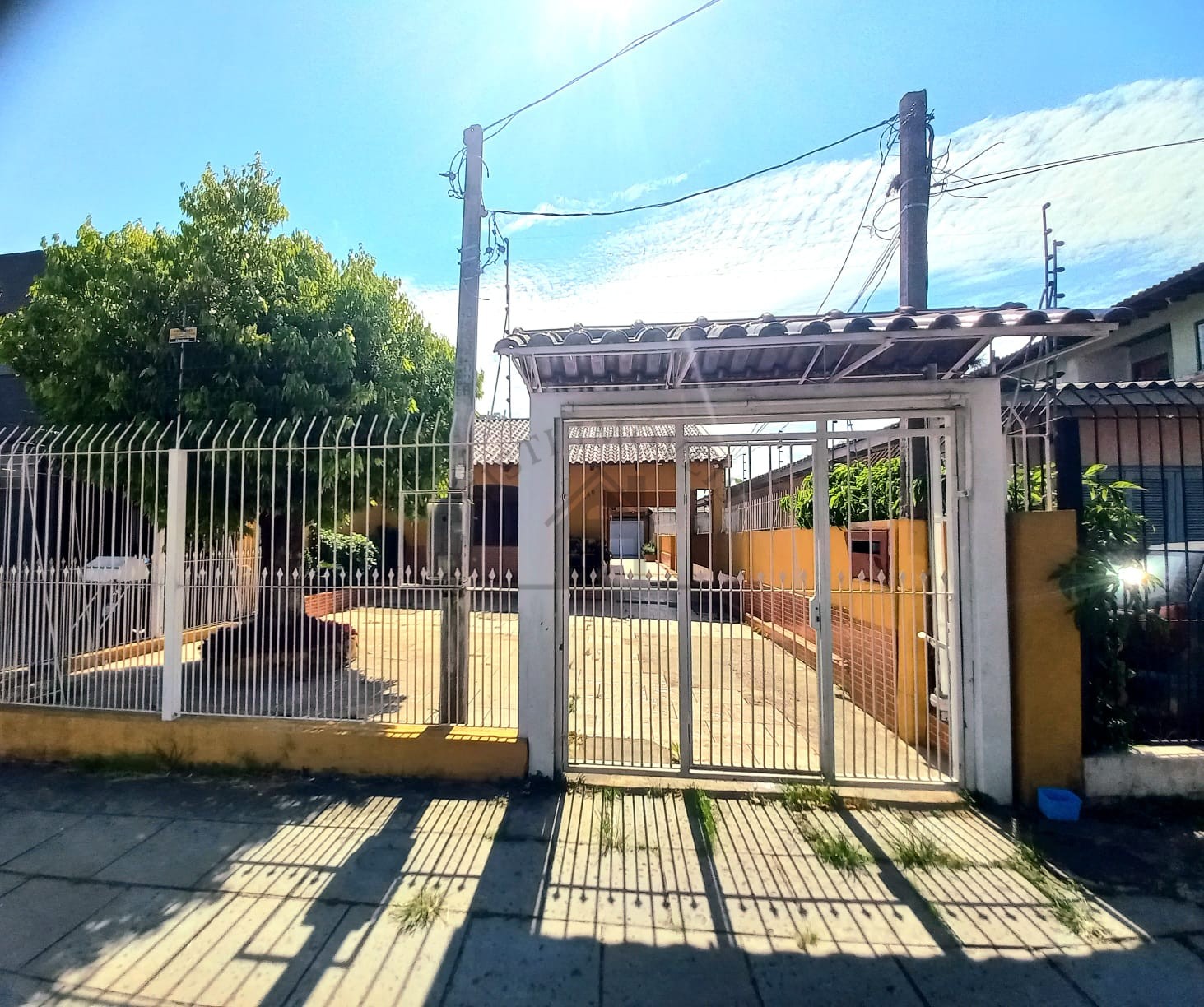 Casa 4 quartos para Venda no bairro Vila São José em Porto Alegre