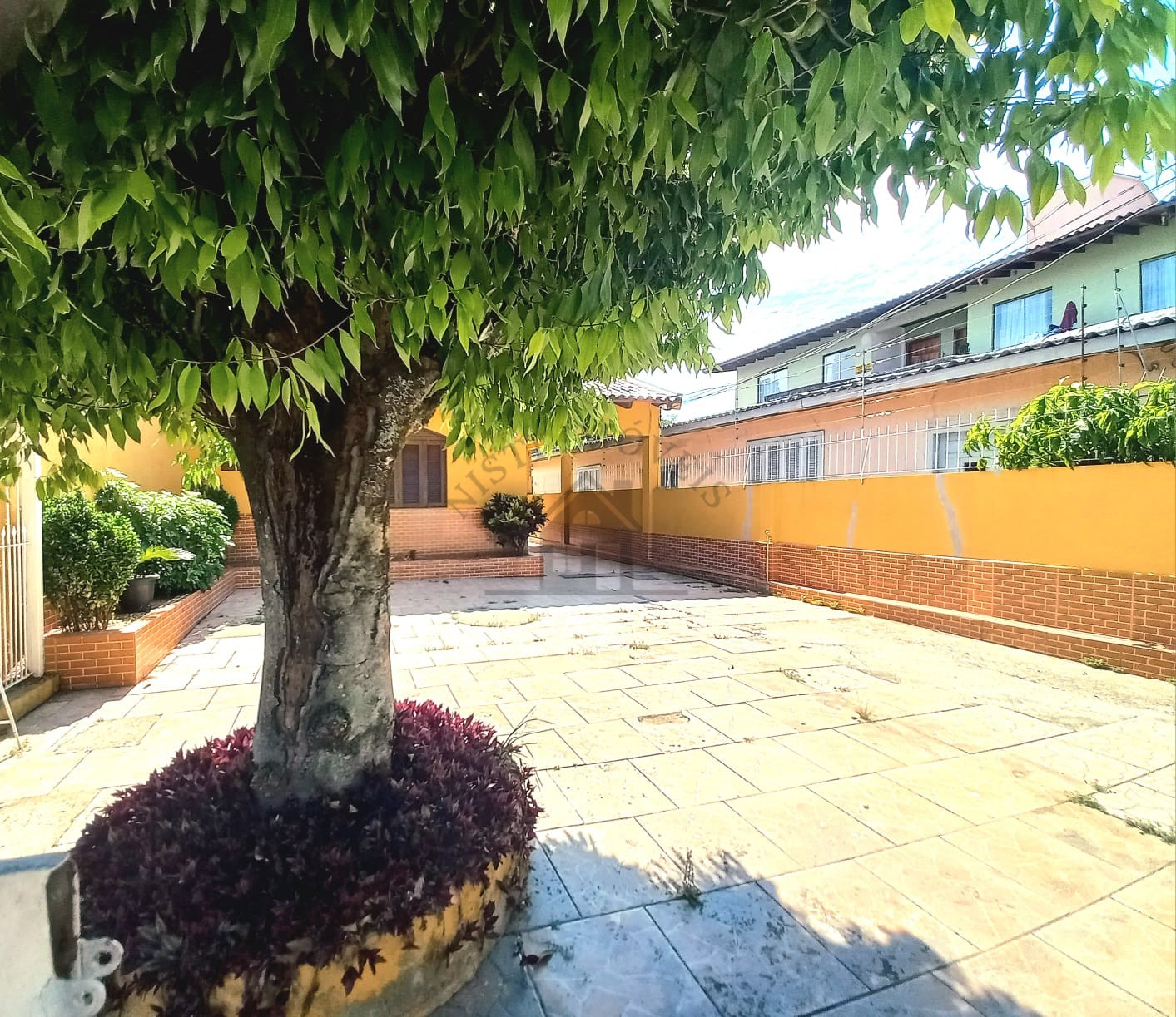 Casa 4 quartos para Venda no bairro Vila São José em Porto Alegre