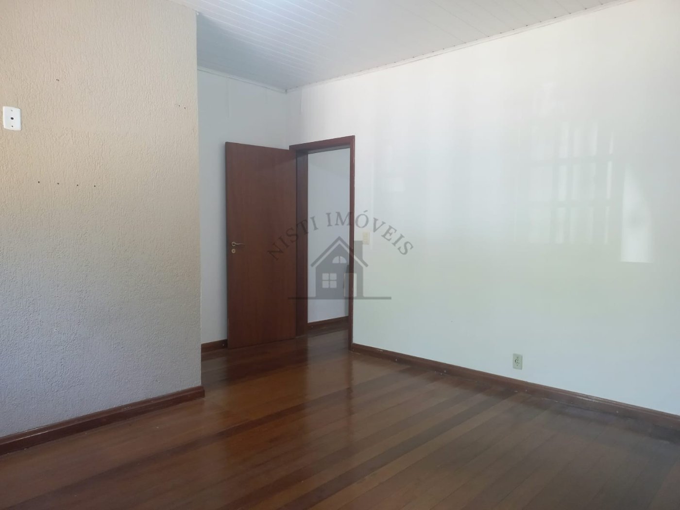 Casa 4 quartos para Venda no bairro Vila São José em Porto Alegre