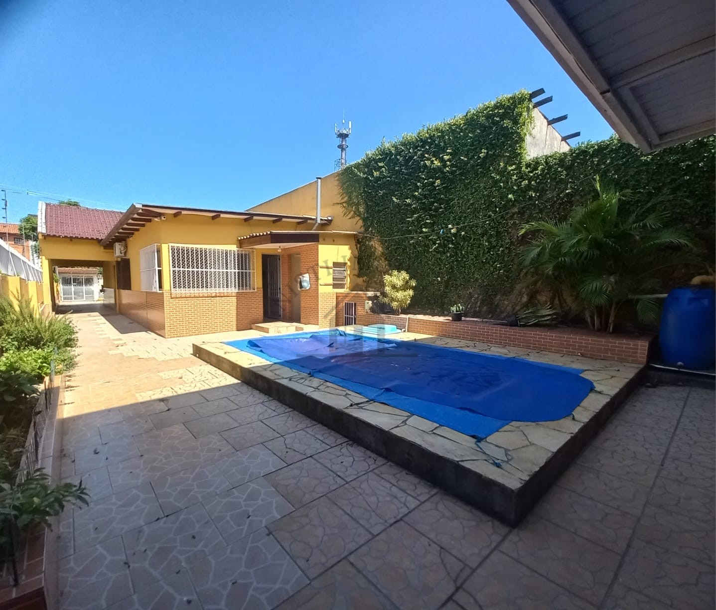 Casa 4 quartos para Venda no bairro Vila São José em Porto Alegre