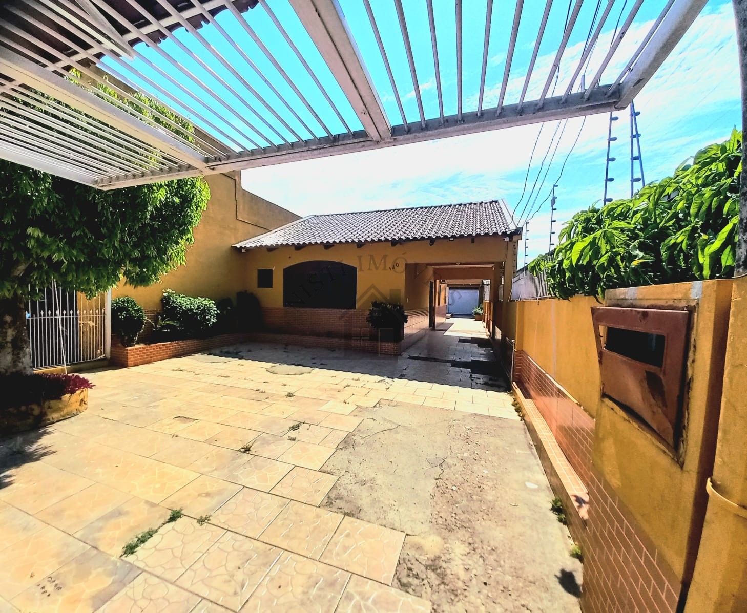 Casa 4 quartos para Venda no bairro Vila São José em Porto Alegre