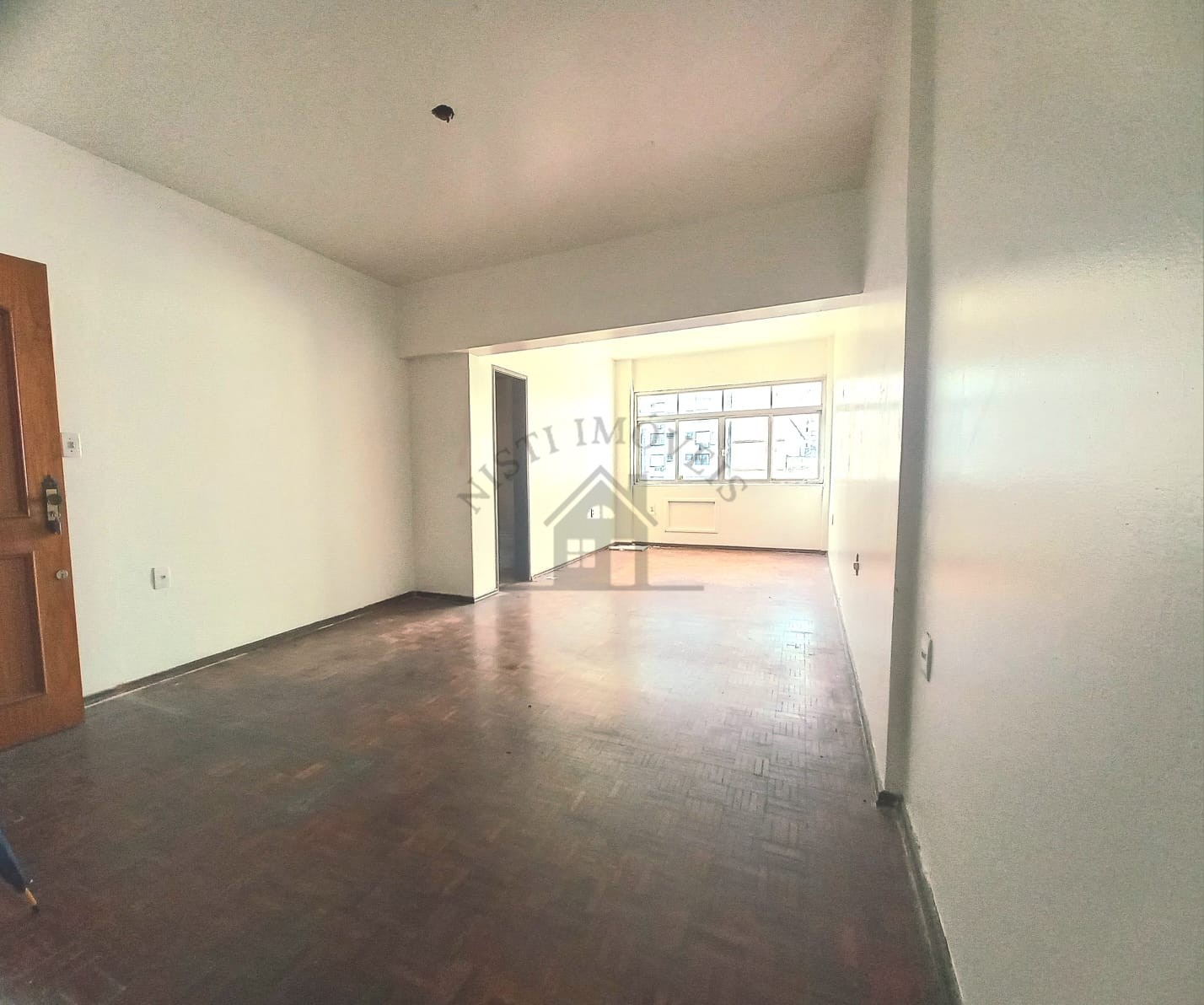 Sala Comercial de frente - Centro Histórico