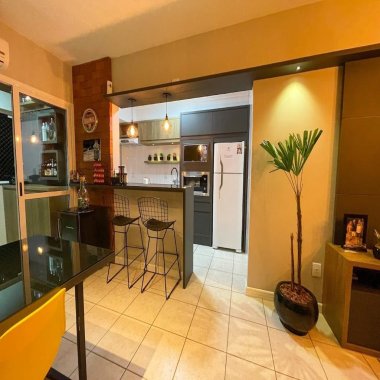 APARTAMENTO 2 DORMITÓRIOS COM GARAGEM COMPLETO!