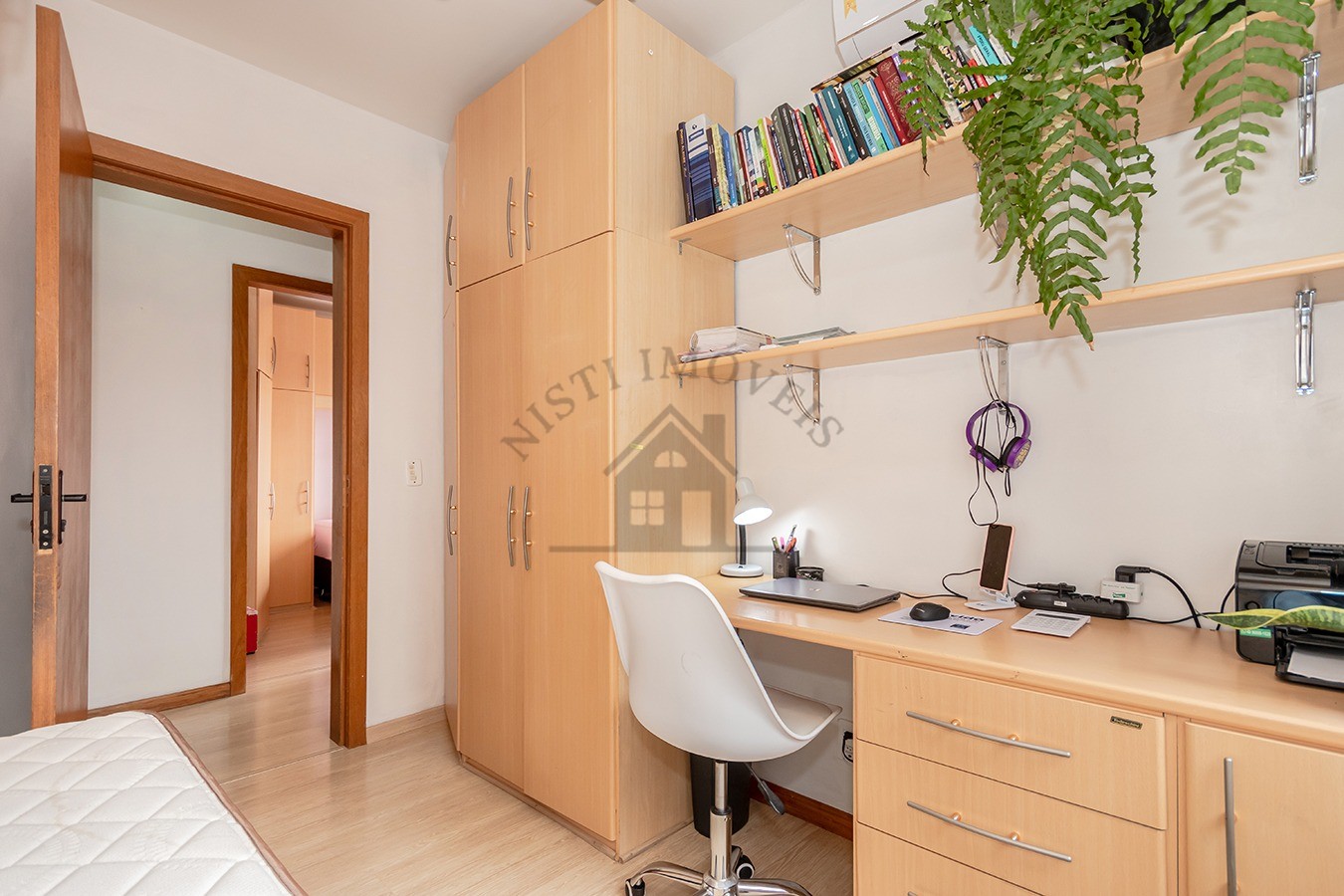 Apartamento 3 quartos para Venda no bairro Partenon em Porto Alegre