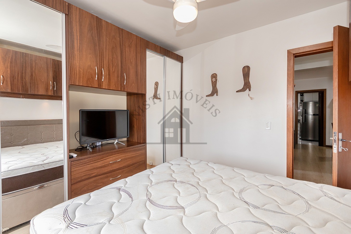 Apartamento 3 quartos para Venda no bairro Partenon em Porto Alegre