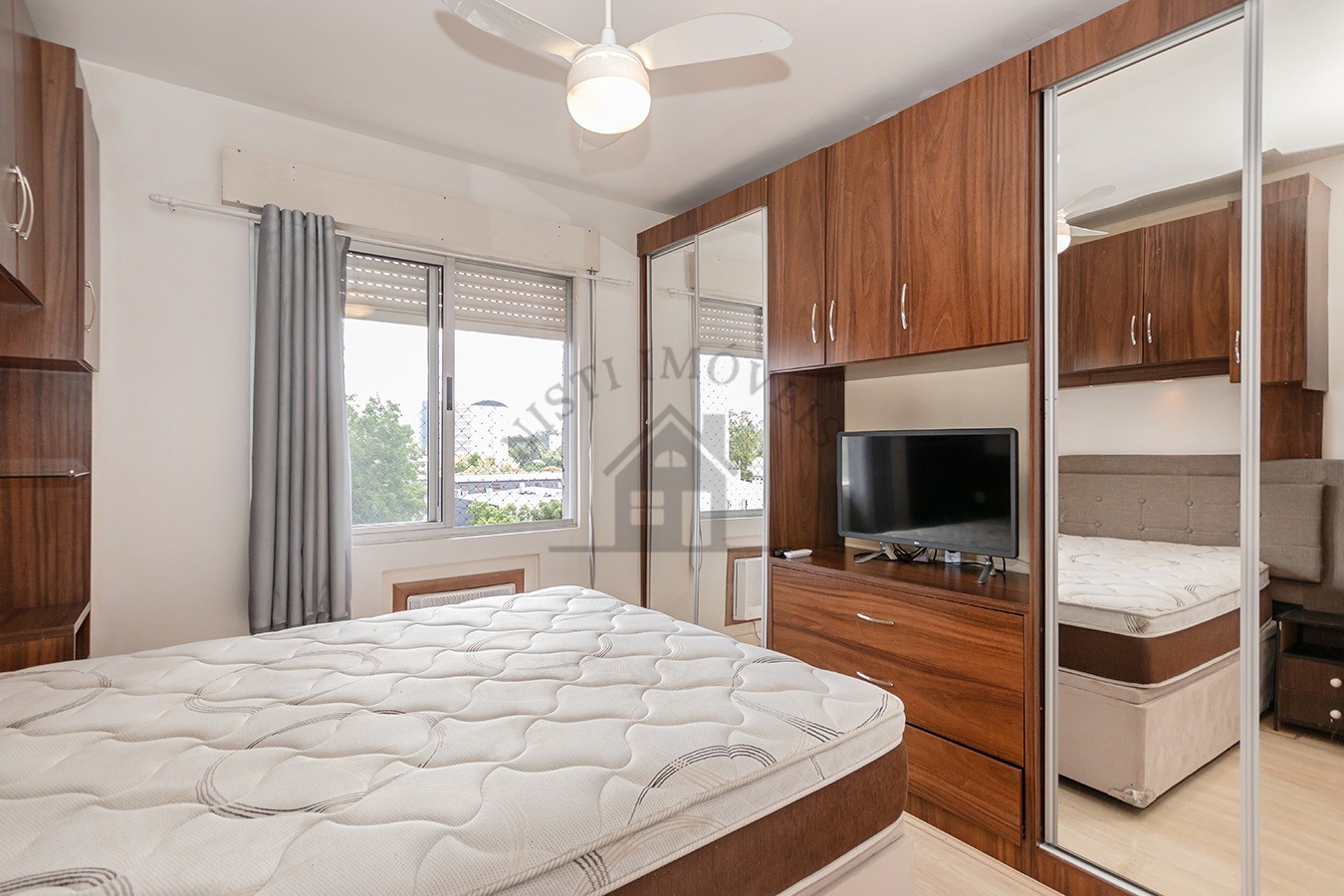 Apartamento 3 quartos para Venda no bairro Partenon em Porto Alegre