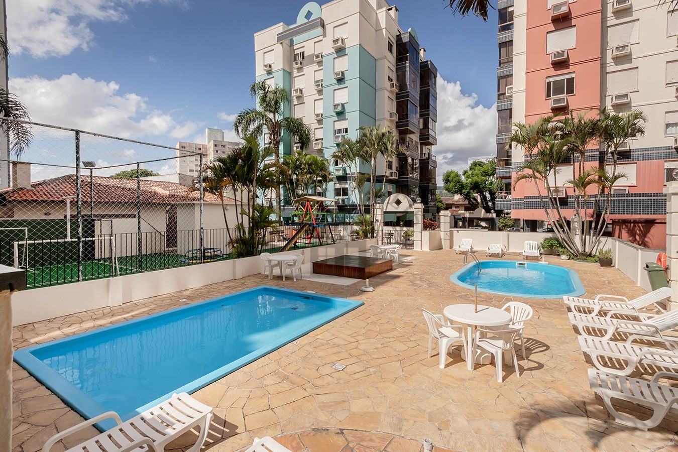 Apartamento 3 quartos para Venda no bairro Partenon em Porto Alegre