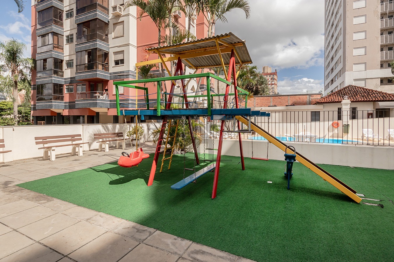 Apartamento 3 quartos para Venda no bairro Partenon em Porto Alegre