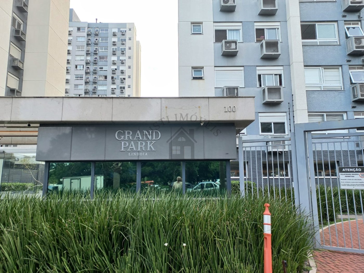 Apartamento 3 quartos para Venda no bairro Jardim Lindóia em Porto Alegre