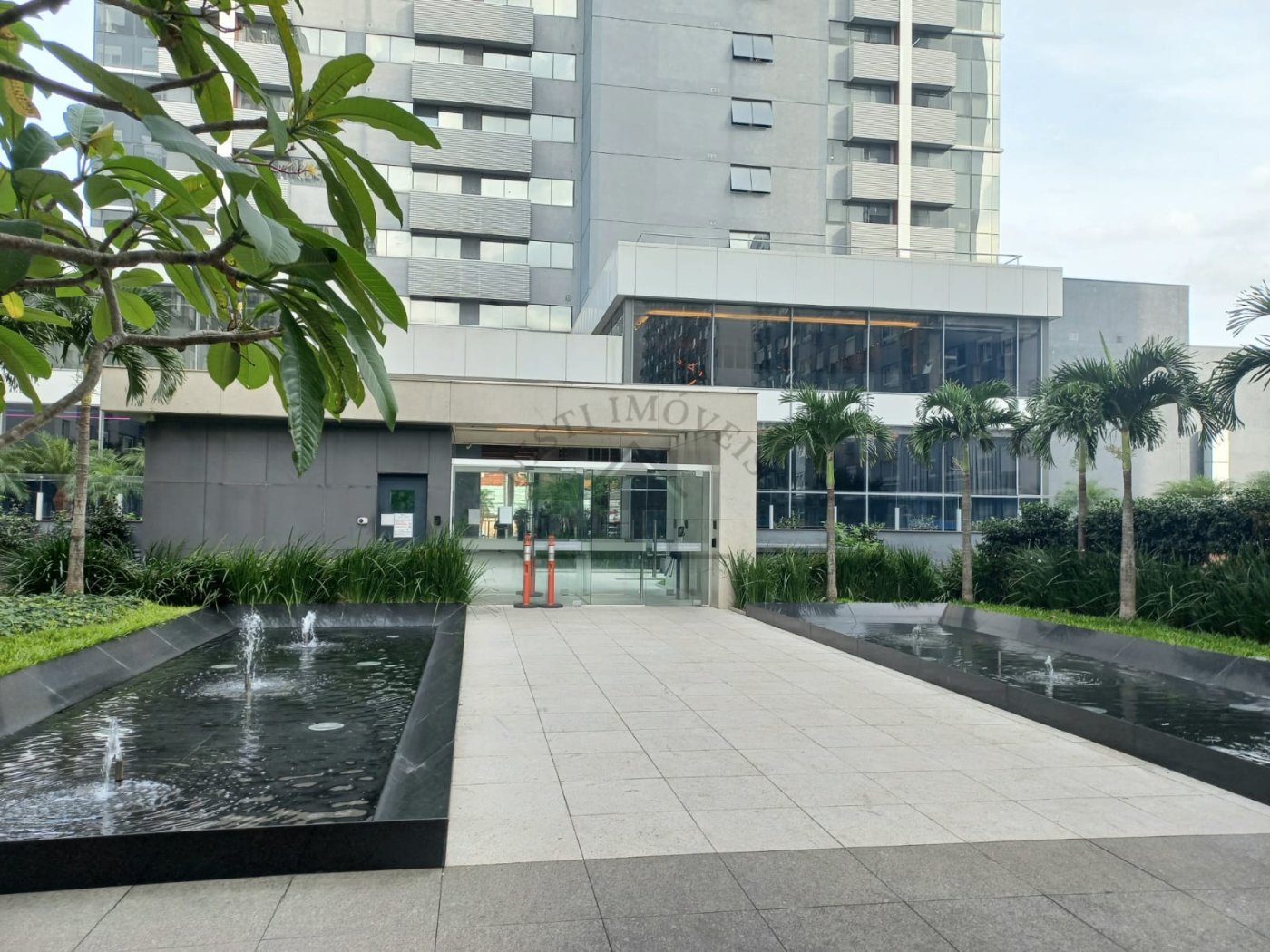 Apartamento 3 quartos para Venda no bairro Jardim Lindóia em Porto Alegre