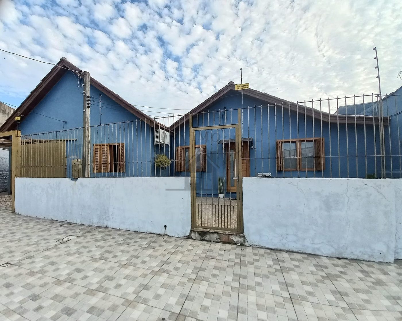 Casa 4 quartos para Venda no bairro Sarandi em Porto Alegre