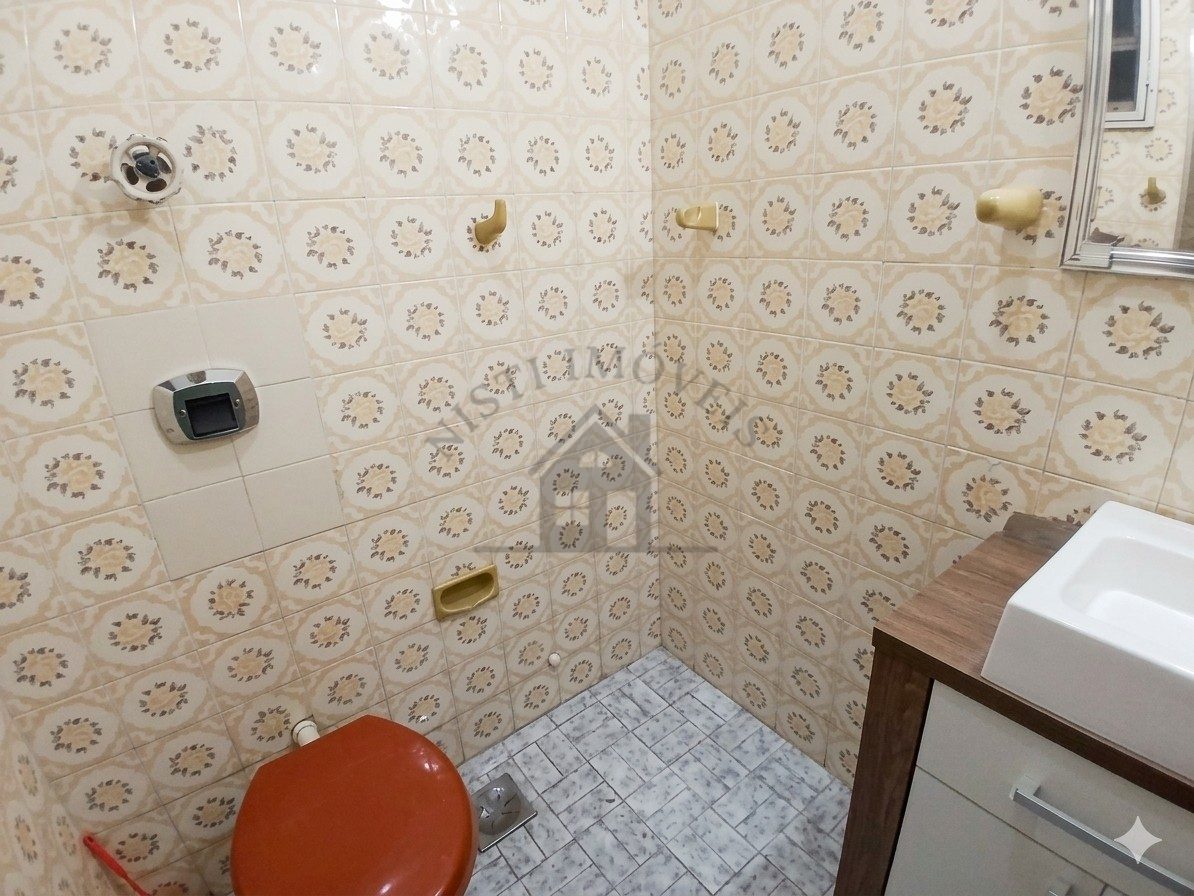 Apartamento 2 quartos para Venda no bairro Vila Ipiranga em Porto Alegre