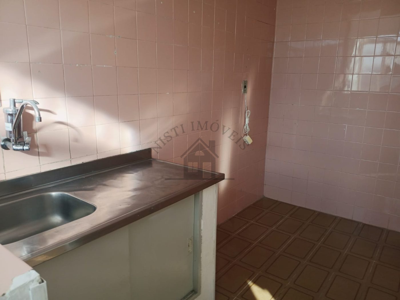 Apartamento 2 quartos para Venda no bairro Vila Ipiranga em Porto Alegre