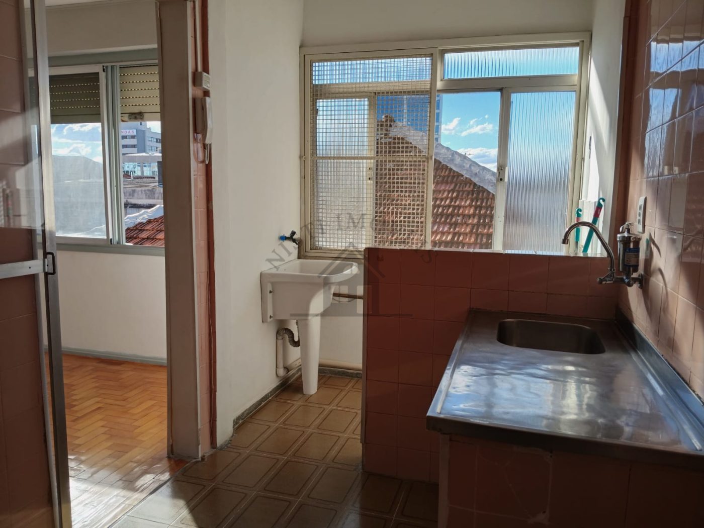 Apartamento 2 quartos para Venda no bairro Vila Ipiranga em Porto Alegre