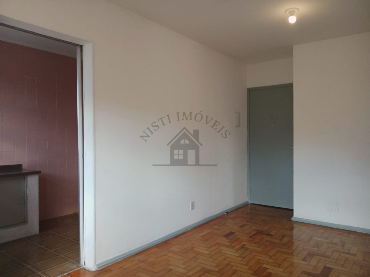 Apartamento 2 quartos para Venda no bairro Vila Ipiranga em Porto Alegre