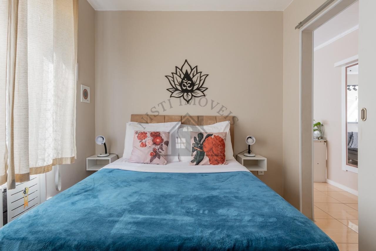 Apartamento para Venda no bairro Vila Ipiranga em Porto Alegre