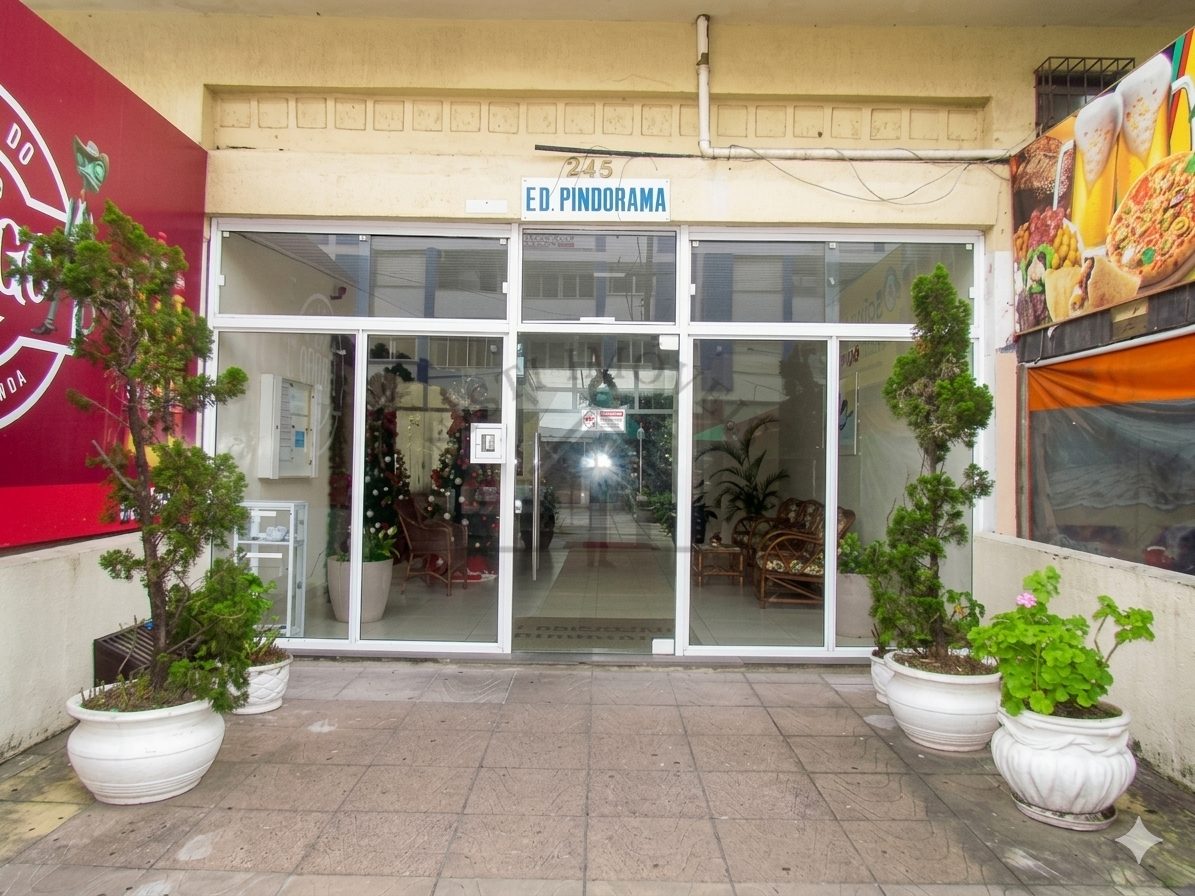 VENDE-SE APARTAMENTO VISTA MAR CENTRO CAPÃO DA CANOA