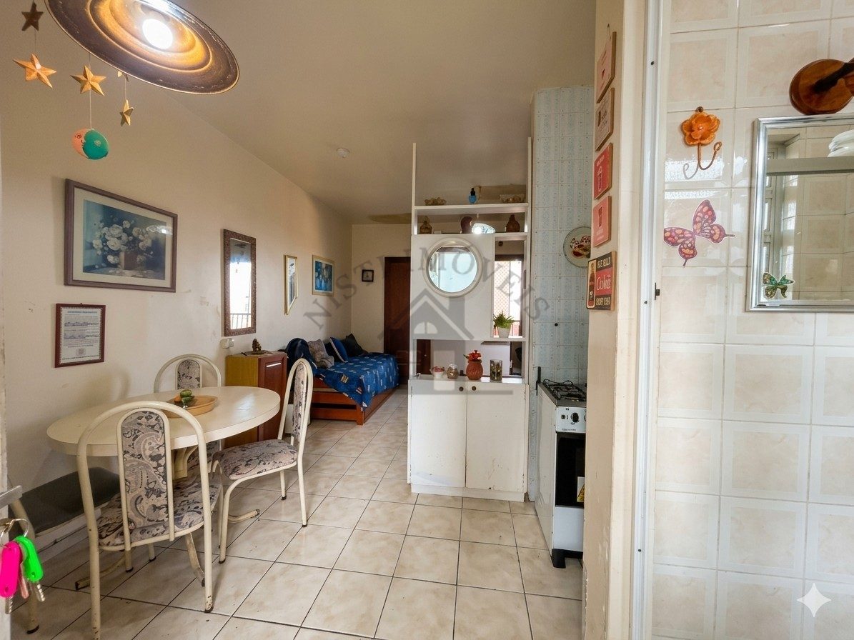 VENDE-SE APARTAMENTO VISTA MAR CENTRO CAPÃO DA CANOA