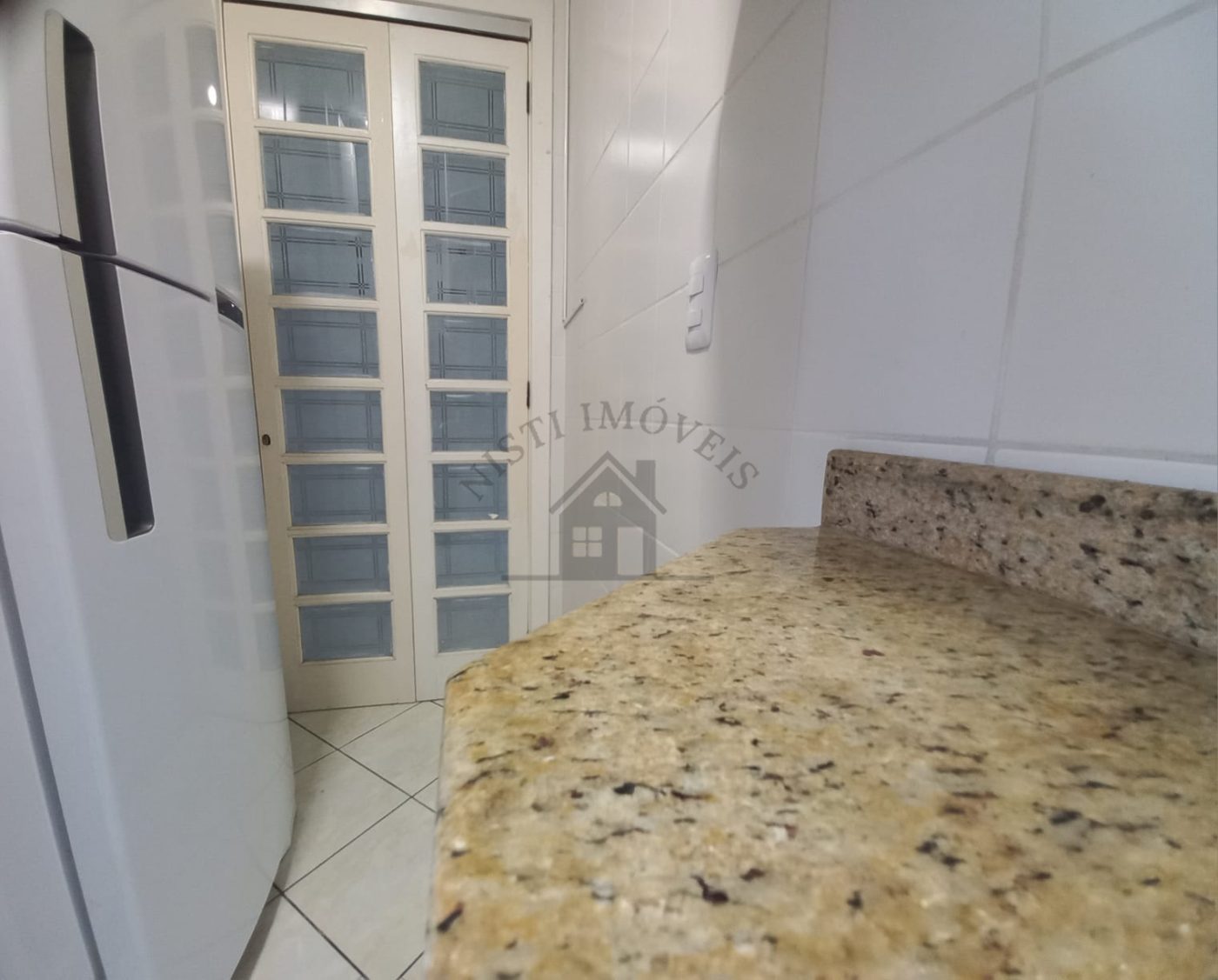 Apartamento da Anita Garibaldi com sacada