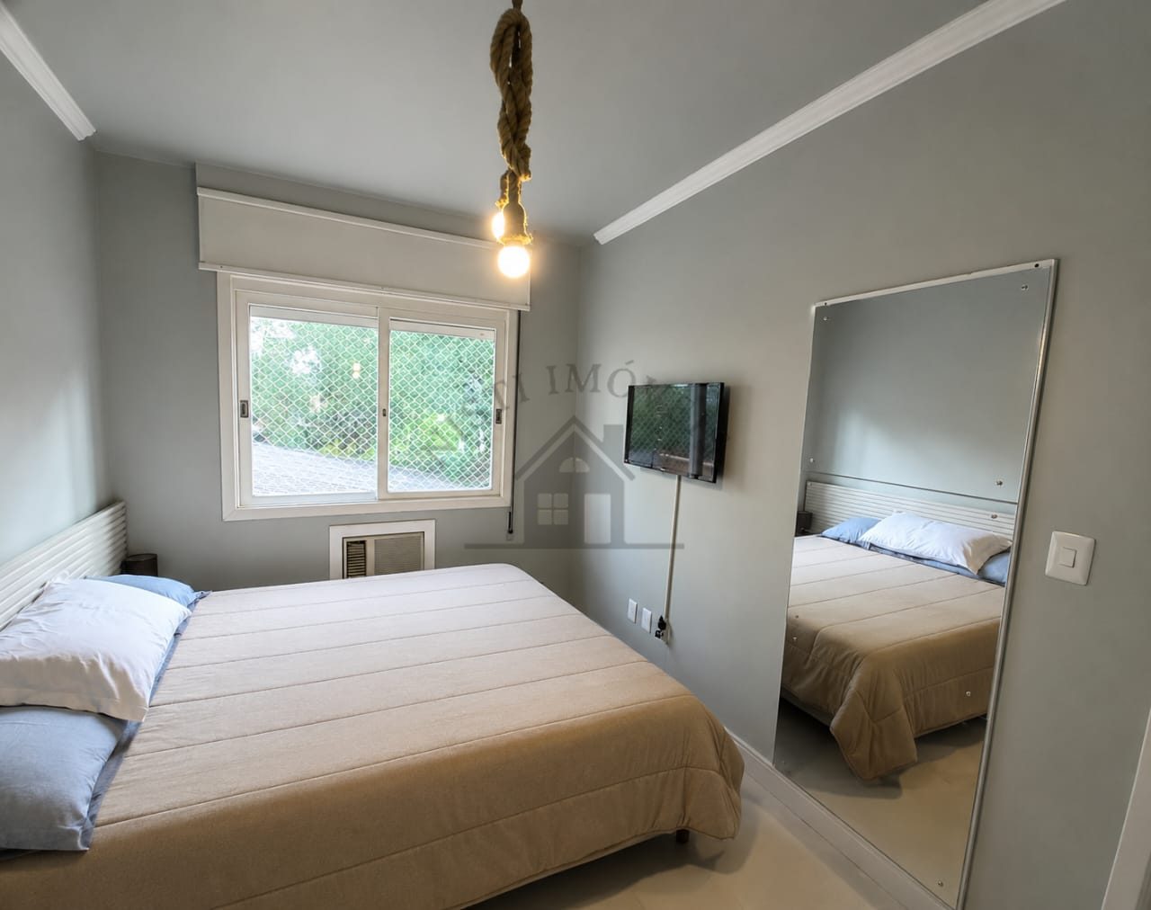 Apartamento da Anita Garibaldi com sacada
