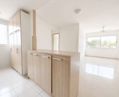 Apartamento 3 quartos para Venda no bairro Vila Ipiranga em Porto Alegre