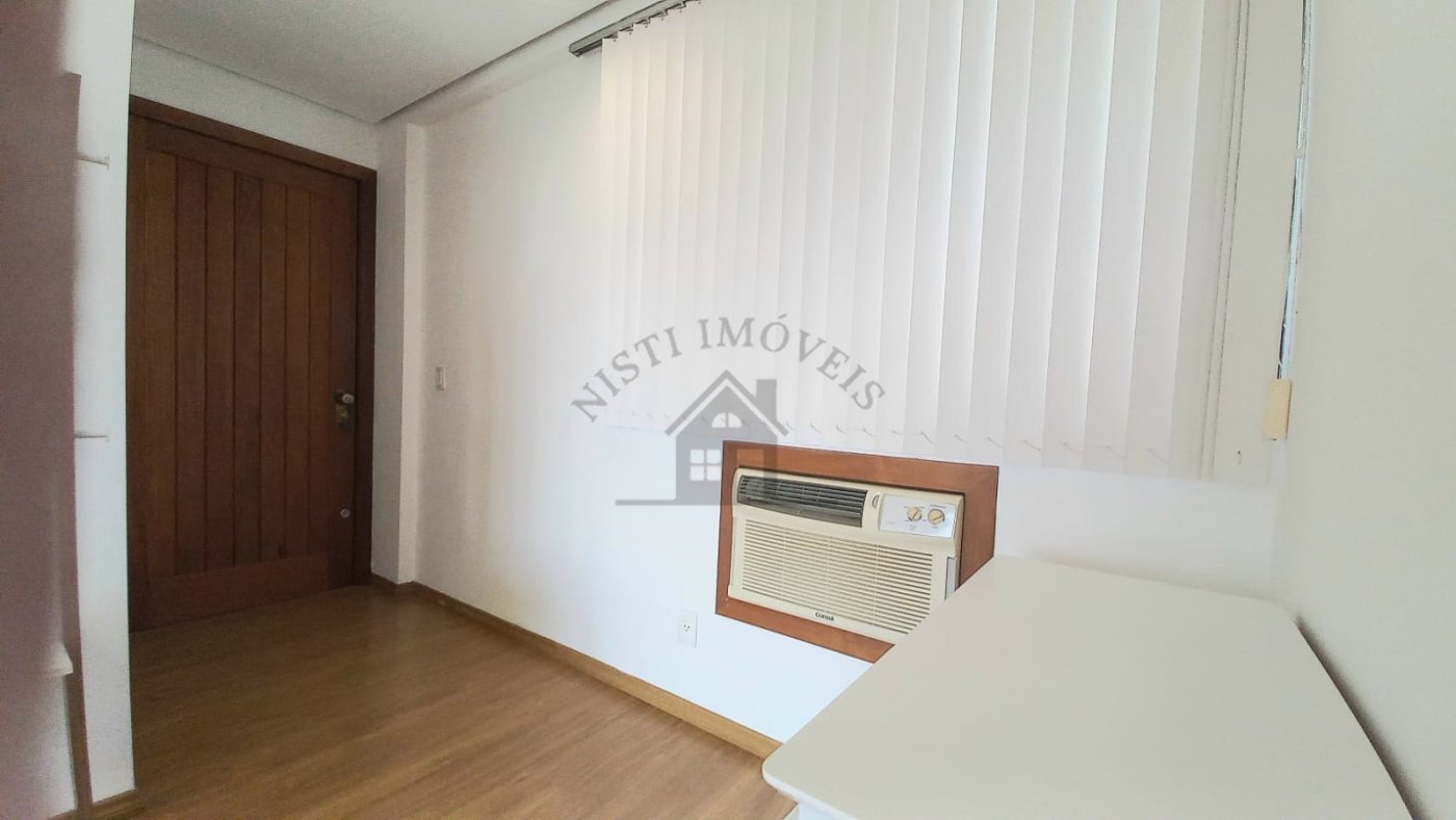 SALA COMERCIAL - BAIRRO NOBRE DE PORTO ALEGRE