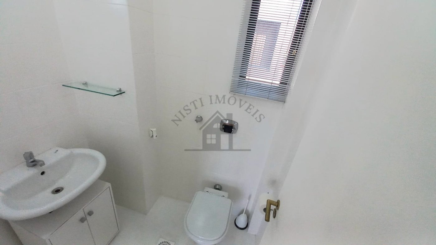 SALA COMERCIAL - BAIRRO NOBRE DE PORTO ALEGRE