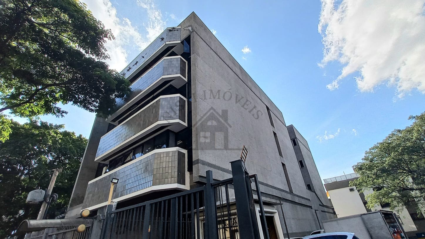 SALA COMERCIAL - BAIRRO NOBRE DE PORTO ALEGRE