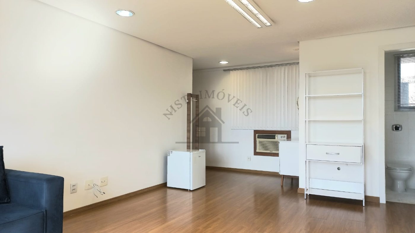 SALA COMERCIAL - BAIRRO NOBRE DE PORTO ALEGRE