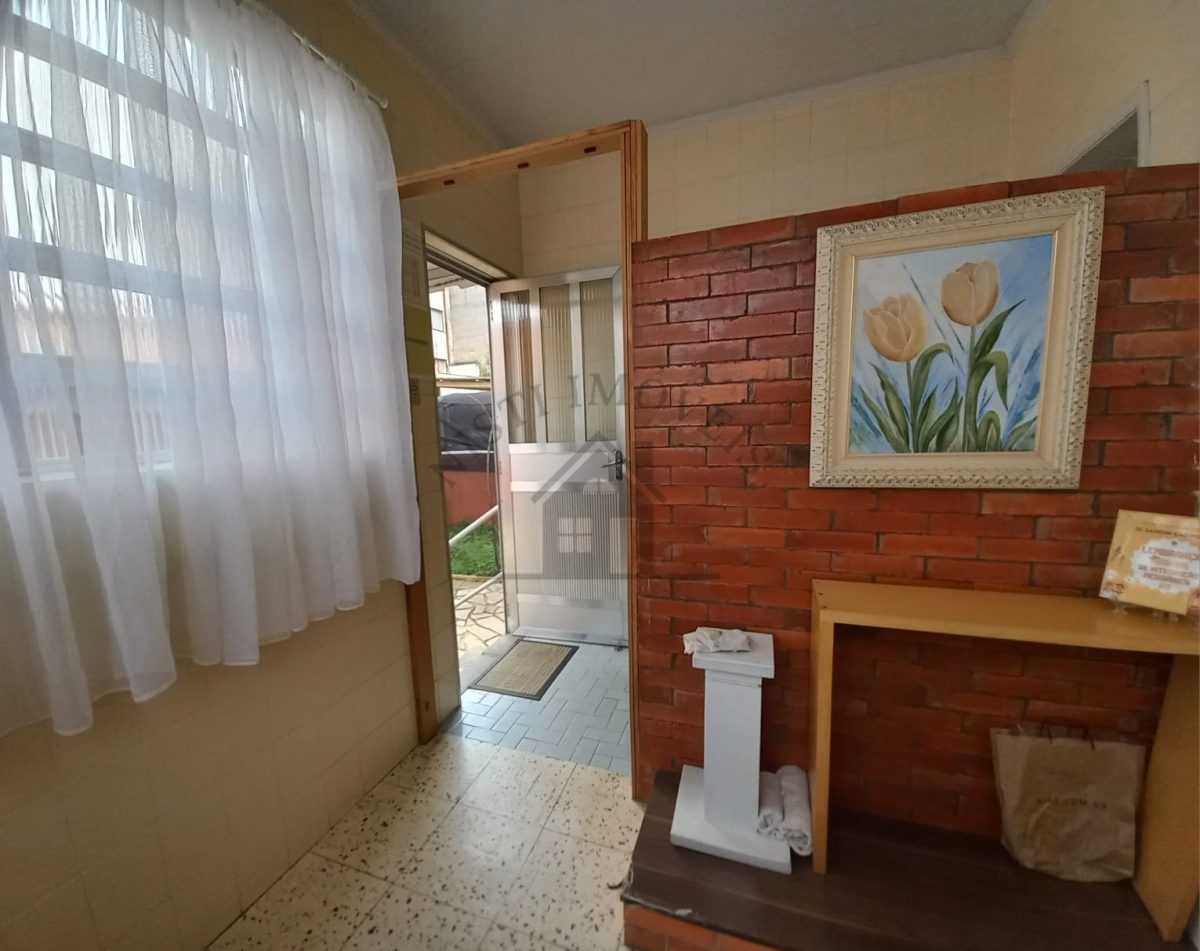 Casa 6 quartos para Venda no bairro Jardim São Pedro em Porto Alegre