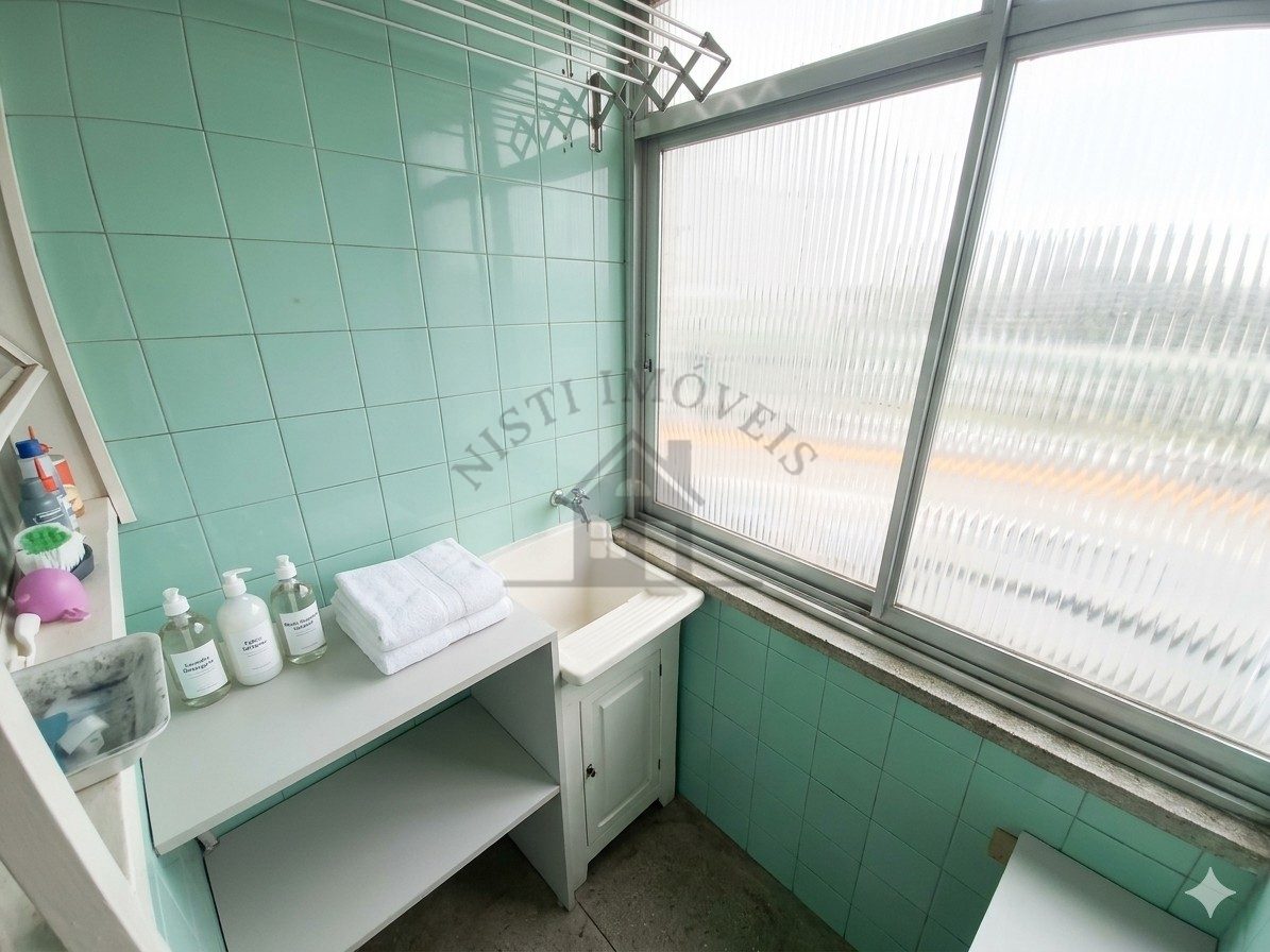 Apartamento 2 quartos para Venda no bairro Vila Ipiranga em Porto Alegre