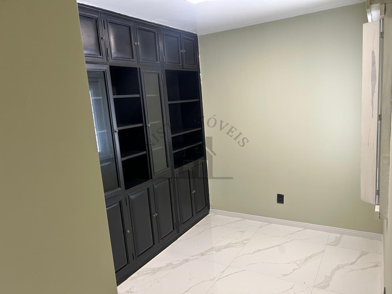 CASA 3 DORMITÓRIOS - GARAGEM 4 CARROS - JARDIM LINDÓIA - PORTO ALEGRE/RS